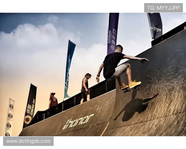 成都滑板队的奋斗与荣耀：极限运动会背后的故事与突破历程